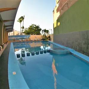 Hotel Playa Bonita